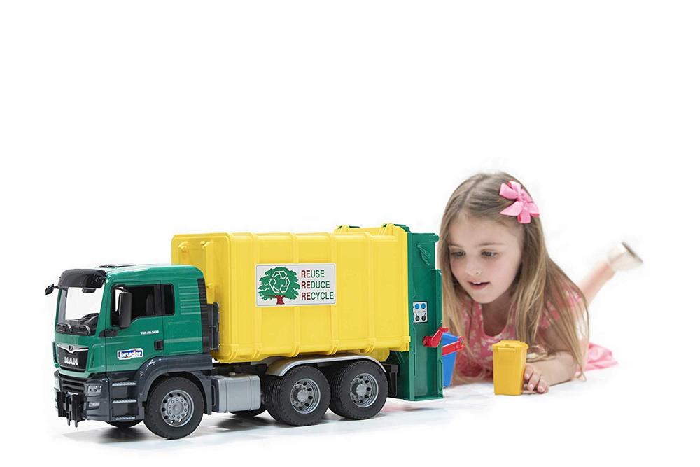 Bruder MAN TGA Garbage Truck Toy – 1:16 Scale With Working Bin Lift & Tilting Cab