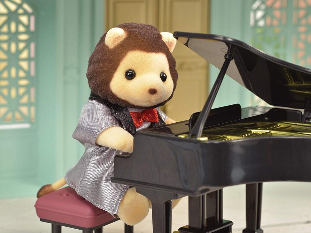 Grand Piano Concert Set from International Playthings and Totally Thomas Inc