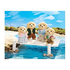Yellow Labrador Family 